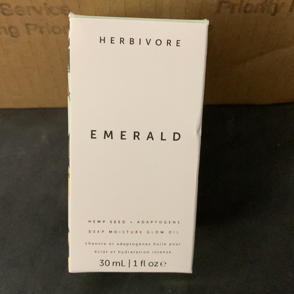 Herbivore Emerald Deep Moisture Glow Oil - Picture 4 of 4